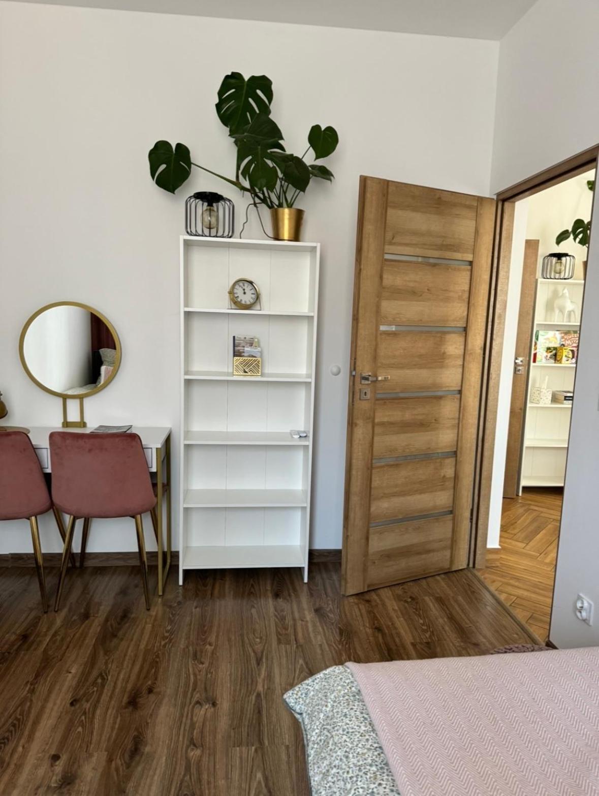Dawna Mleczarnia Apartamenty Sosnowy Nowa Ruda Eksteriør billede
