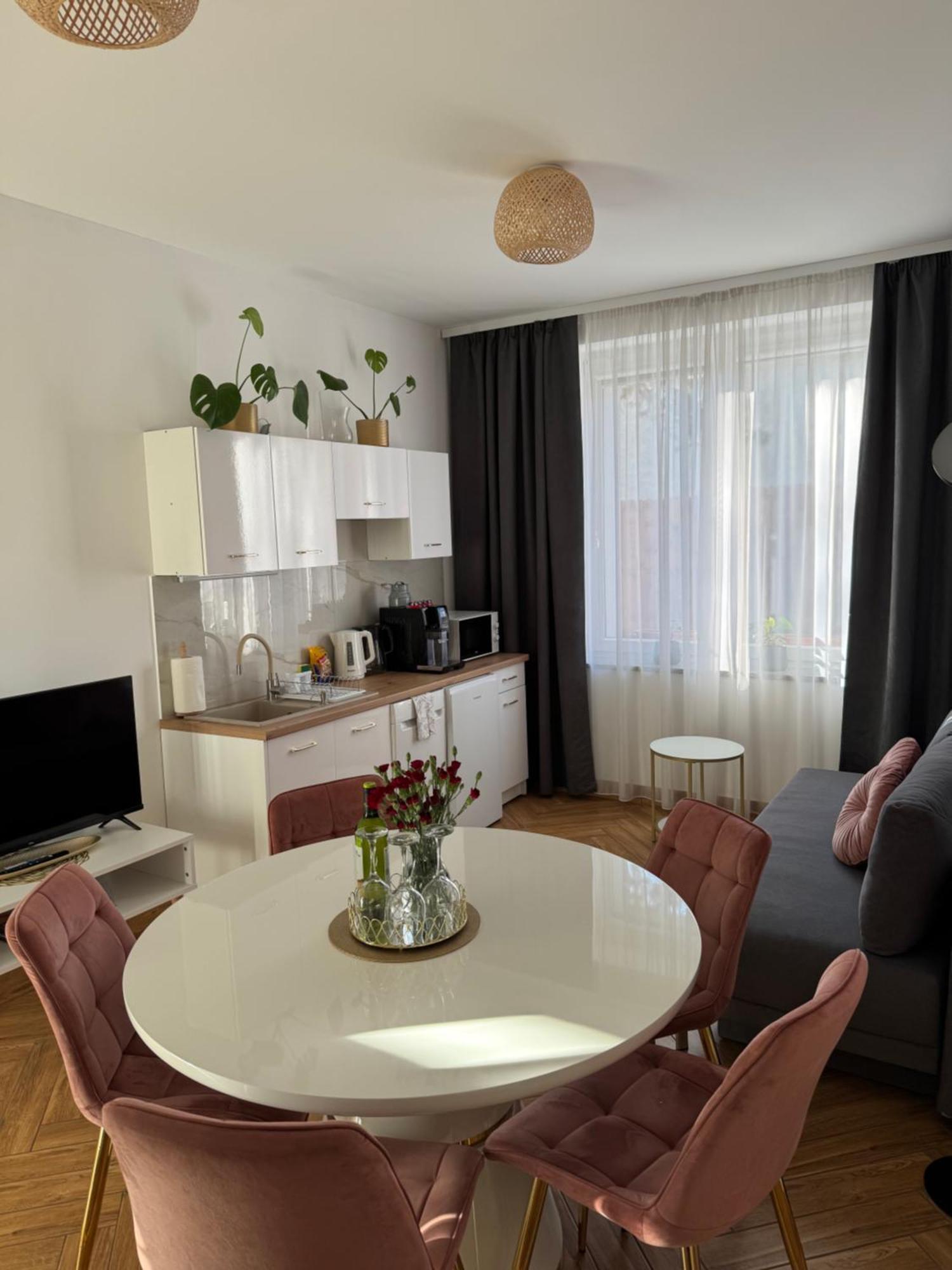 Dawna Mleczarnia Apartamenty Sosnowy Nowa Ruda Eksteriør billede