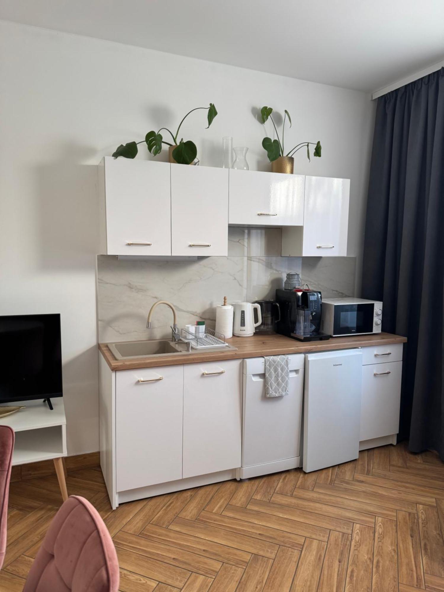 Dawna Mleczarnia Apartamenty Sosnowy Nowa Ruda Eksteriør billede